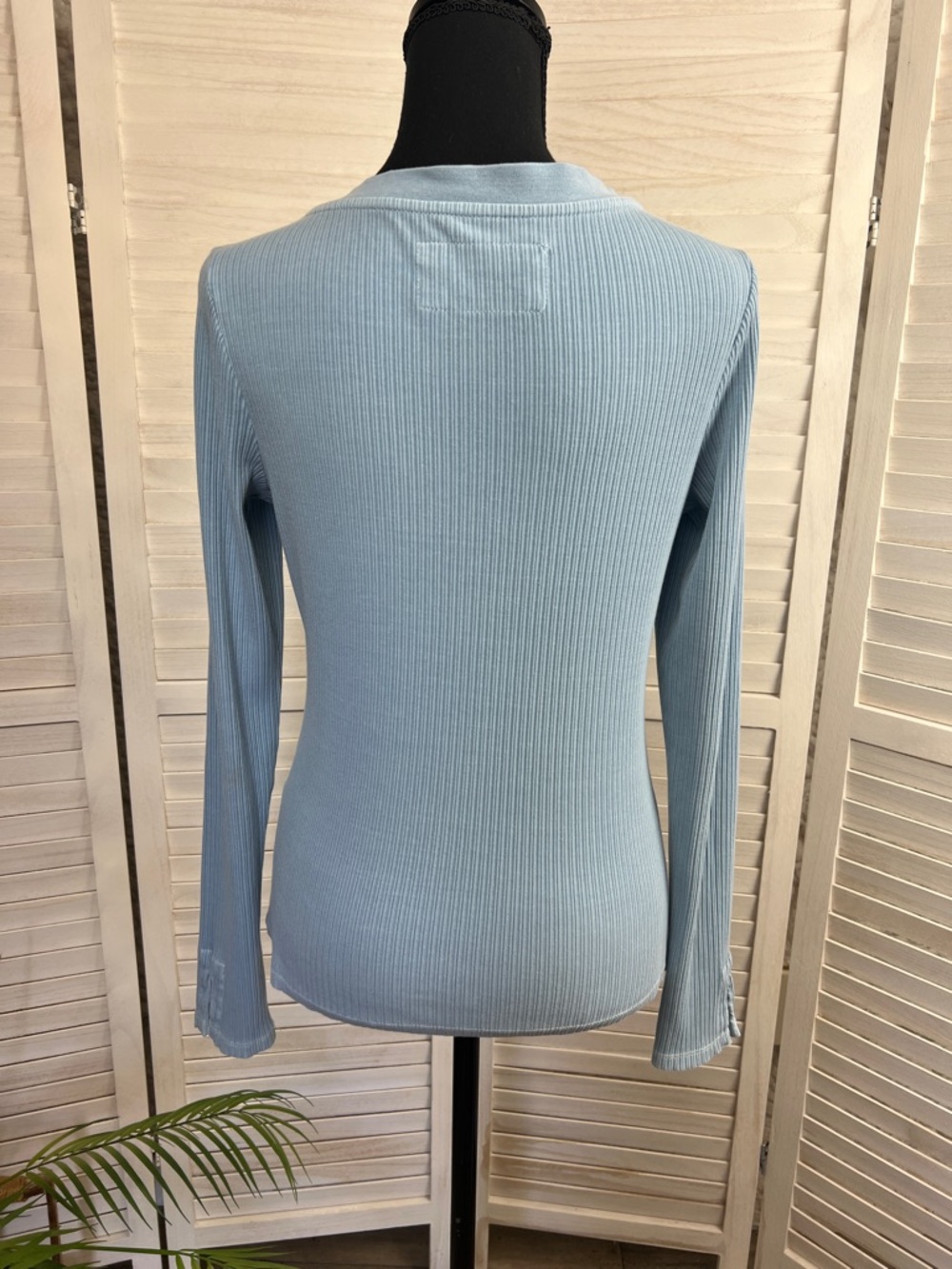 Anthropologie Pilcro Ribbed Knit Split Neck Henley Top Tee Medium - Picture 6 of 11